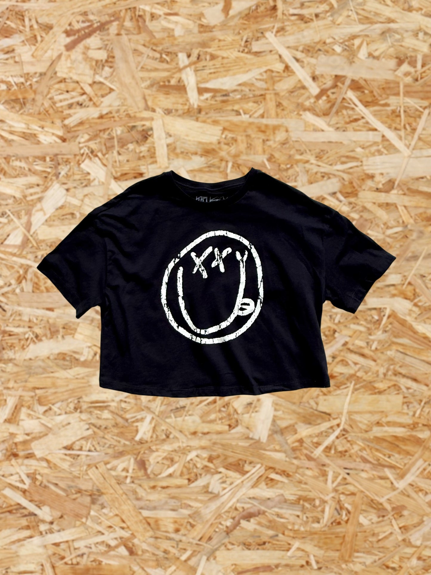 PARTY FACE CROP TEE